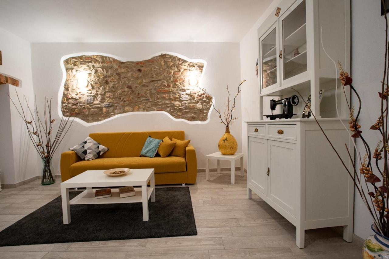 Le Logge Casa Vacanze Montepescali Exterior photo